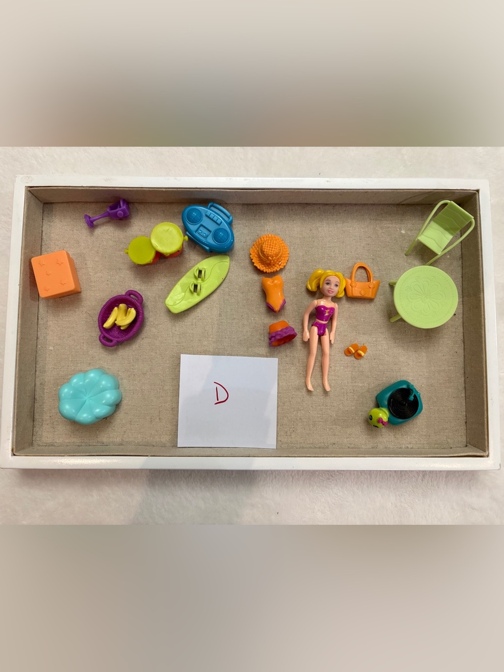Beach & Tropical Themed Lot from Mattel’s Vintage 2000’s Polly Pocket